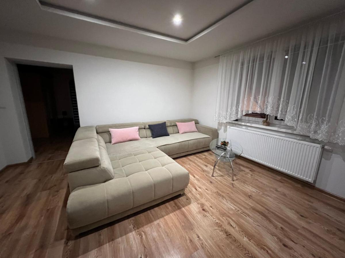 Family Apartments Mýto pod Ďumbierom 外观 照片