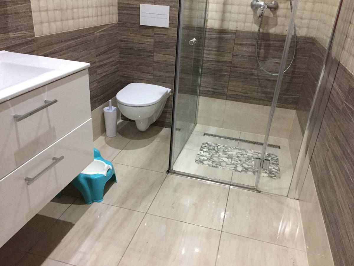 Family Apartments Mýto pod Ďumbierom 外观 照片